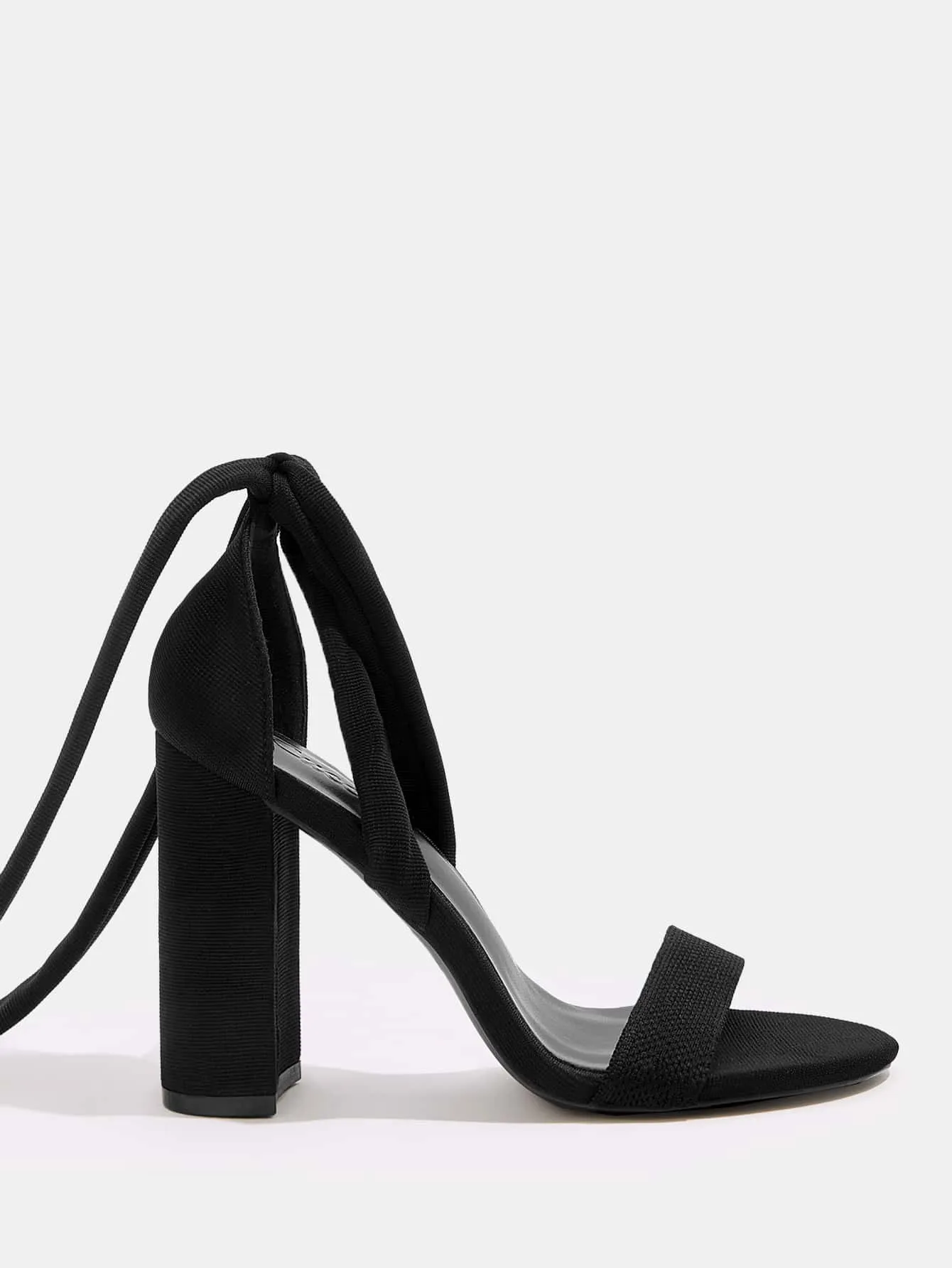 Minimalist Hollow Out Strappy Chunky Heeled Sandals - Black